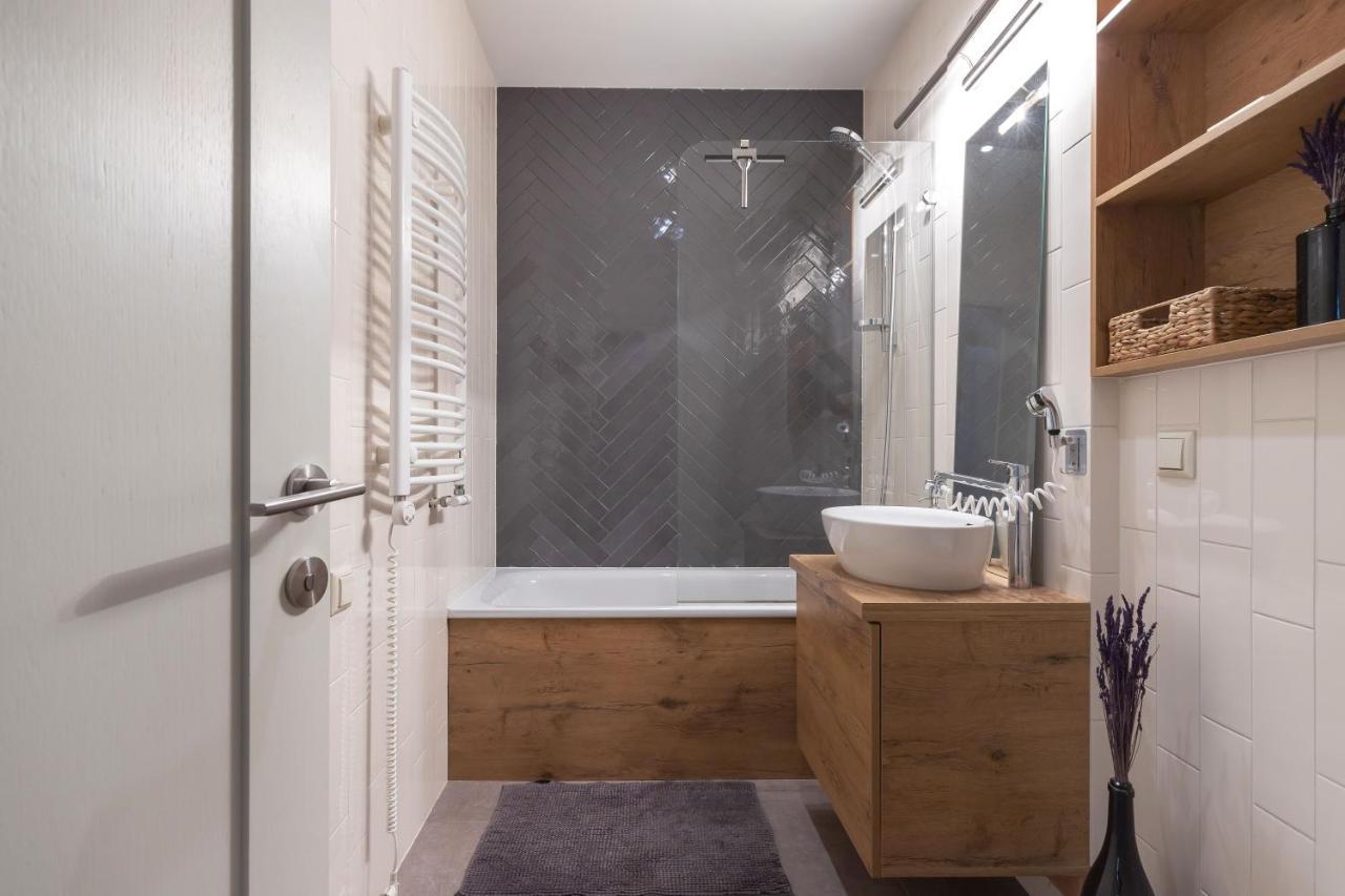Pilies Street Exclusive Apartment By Reside Baltic VNO Esterno foto